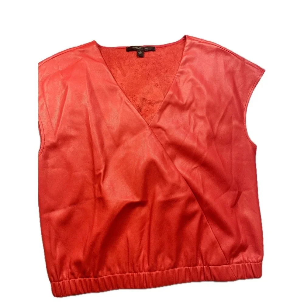 Marc New York Andrew Marc Red Faux Leather Faux Wrap V Neck Sleeveless Crop‎  M